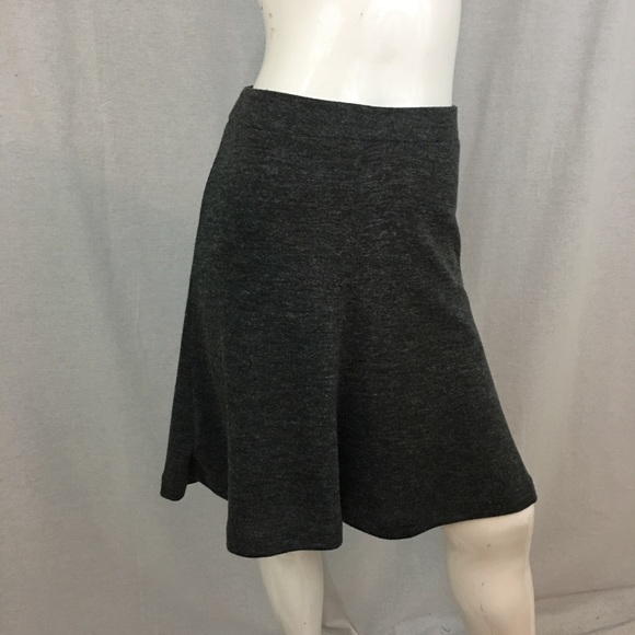 Size 0 LOFT Gray Flare Bell Knee Length Skirt - Picture 5 of 8